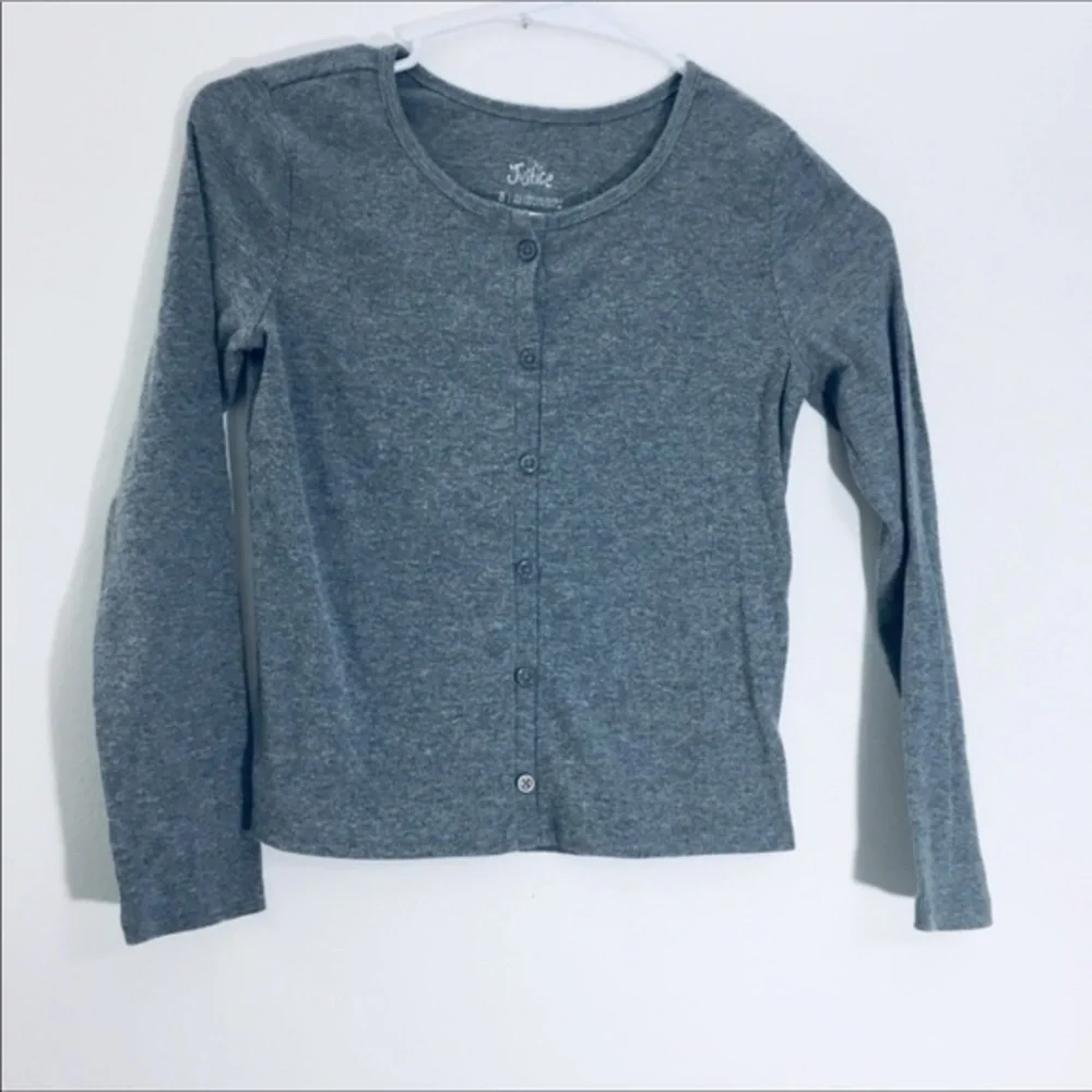 Justice Girls size 8 gray  button up top
